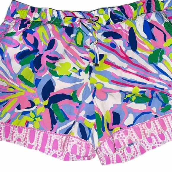 Lilly Pulitzer Womens sz med Rayonne colorful lightweight shorts with drawstring - Picture 3 of 12